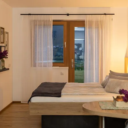 Toblaten Bed & Breakfast